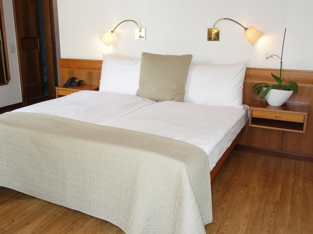 Boutique-Hotel Sonne Bremgarten Habitación foto